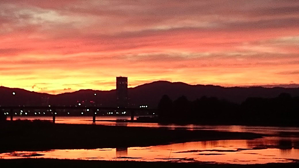 矢橋の夕照